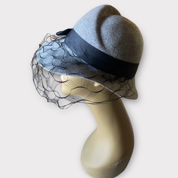 Doeskin 100% Wool Felt Hat with Sexy Off Center Crease Sheer Mesh Net Lace OS main image 11